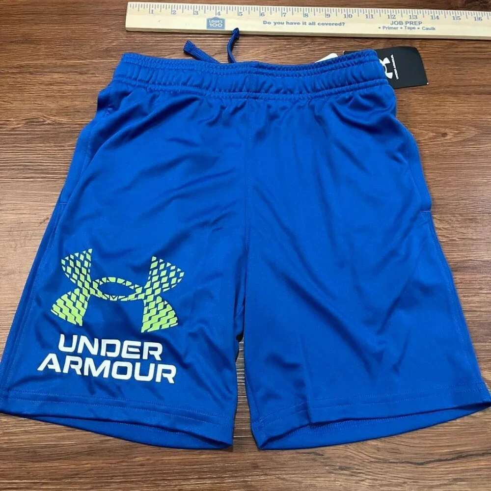 Under Armour 🌈🌈 $20